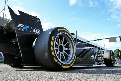 Video: Pirelli kicks off first 18-inch F1 tyre test at Paul 