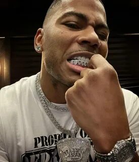 Nelly слил в Instagram секс-видео