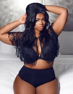 https://nudetits.org/black+plus+size+models