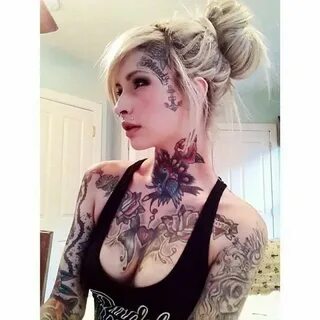 Caroline Grace Winkler Tattooed girls models, Alternative ha