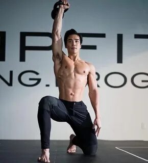 9 Potret Ludi Lin, Pemeran Liu Kang di Mortal Kombat