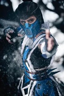 Sub-Zero from Mortal Kombat Cosplay