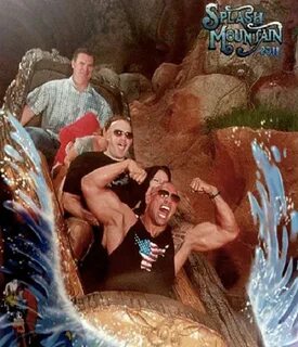 18 of the Funniest Splash Mountain Pictures Ever Funny disne