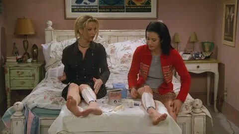 File:Friends S03E16 The One the Morning After10.jpg - Real F