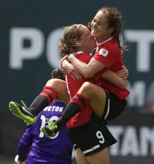 Portland Thorns coach sees fierce competition to win final roster spots - oregon