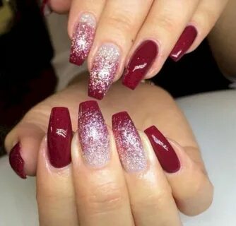 38 Chic Winter Red Acrylic Nail Designs To Copy Now #nailsac