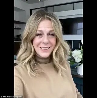 Rita Wilson gives out her phone number on Instagram - Daily 