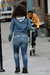 More Pics of Alicia Keys Denim Jacket (8 of 24) - Denim Jack