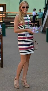 Pictures of Novak Djokovic's girlfriend Jelena Ristic at Wim