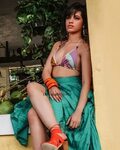 49 sexy photos of Camila Cabello's feet will drive you crazy