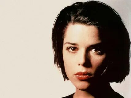 Neve Campbell - More Free Pictures