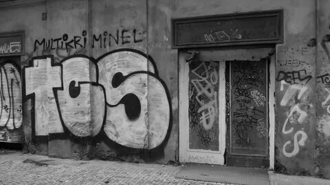 Free Images : black and white, road, house, old, wall, entra