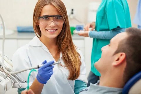 Everything You Need to Know About Dental Assistants: What Th