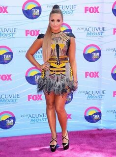 2012 Teen Choice Awards Demi Lovato Elbesesi - Nette Buldum