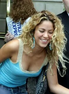 sexy shakira - Shakira litrato (13310974) - Fanpop - Page 3