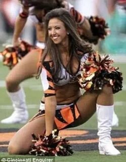 Sarah Jones: Bengals cheerleader 'who had sex with one of he