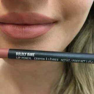 Mac Boldly Bare Lip Liner