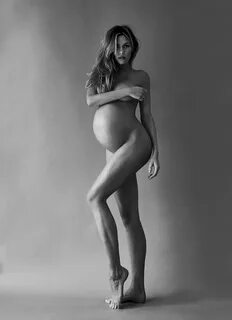 Abbey Clancy strips naked for pregnancy photoshoot Celebrity