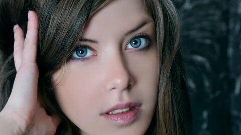 Face woman-girl-sexy-blue-eyes-lips wallpaper 1920x1080 1088