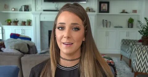 Is Jenna Marbles Married? All the Latest on the YouTuber's L