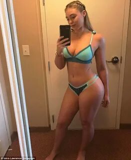 Iskra Lawrence flaunts gorgeous curves in aqua two-piece