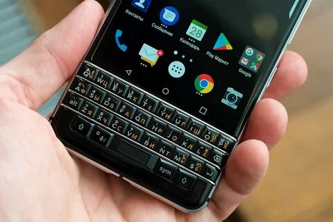 Смартфон Blackberry KeyONE подешевел до $565