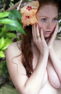 A View from the Beach: Rule 5 Saturday - Lily Cole