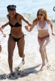 Jennette McCurdy in a Bikini at a Beach in Santa Monica - Ma