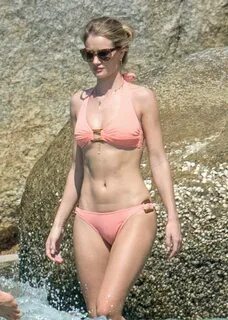 Rosie Huntington-Whiteley: Wearing Bikini-05 GotCeleb