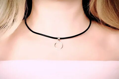 Sale day collar choker is stock