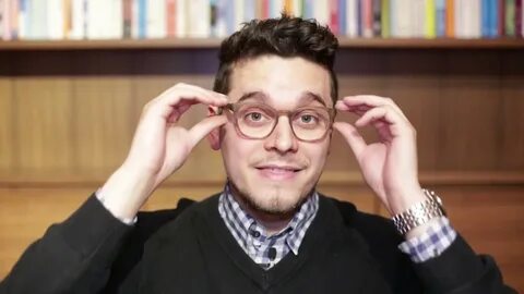 Warby Parker Comparing Felix and Eugene - YouTube