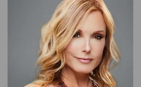 Lauren Newton Age : The Young and the Restless' Tracey Bregm