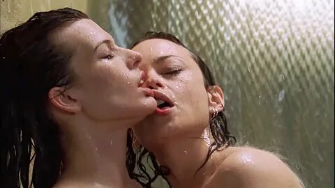 Milla Jovovich Frontal Nude & Lesbian Sex In .45 - Celebrity
