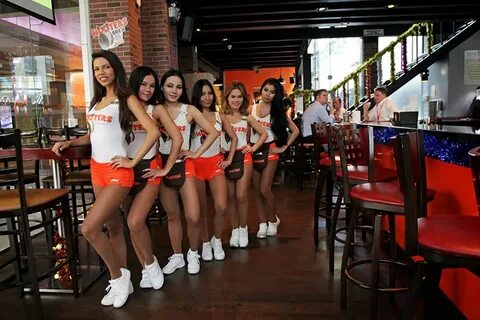 Hooters is here!