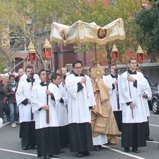 5 Cosas sobre La Solemnidad De Corpus Christi - CONOCE AMA Y