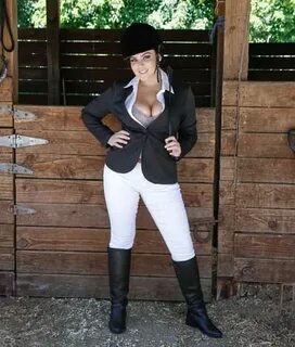 Hot Scene LII - Afternoon Ride at Riding School - 46 Pics xH