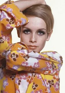 British cultural icon Twiggy reflects on the pixie haircut t