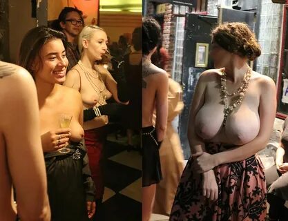 Club de lecture topless à New York