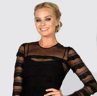 Margot Robbie Found the Most Perfect Eyeliner Choice for Lig