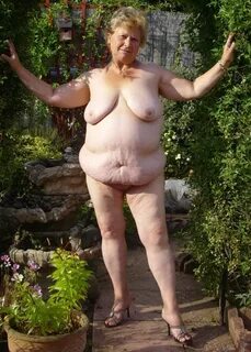 Деревенские голые старые леди (88 фото) - секс фото