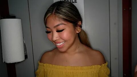 GloryholeSwallow na Twitteri: "#Hot #AsianBabe coming this week to #GloryholeSwa
