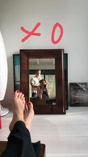 Kim Raver's Feet wikiFeet