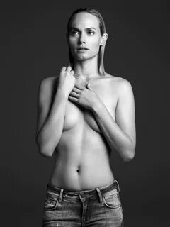 Эротика голая - Amber Valletta - фото 20. Xuk.ru - убойная э