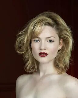 Picture of Holliday Grainger