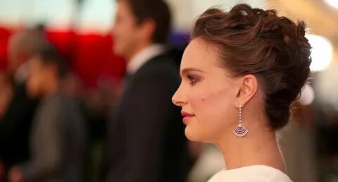 Natalie Portman Skips Oscars Due To Pregnancy - The Forward