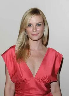 49 hot photos of Bonnie Somerville will make you want her no