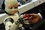 Группа японских компаний хочет разработать робота для аранжи