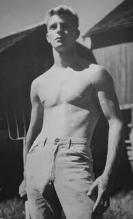 Walt Covert. Man photo, Shirtless men