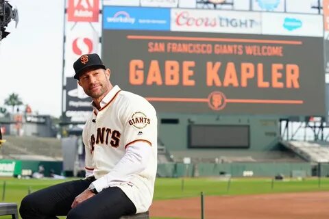 Giants' Gabe Kapler Faces Tough Questions During Introductio