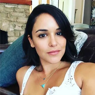 Über 70 heiße Bilder von Melissa Fumero entdecken ihren sexy